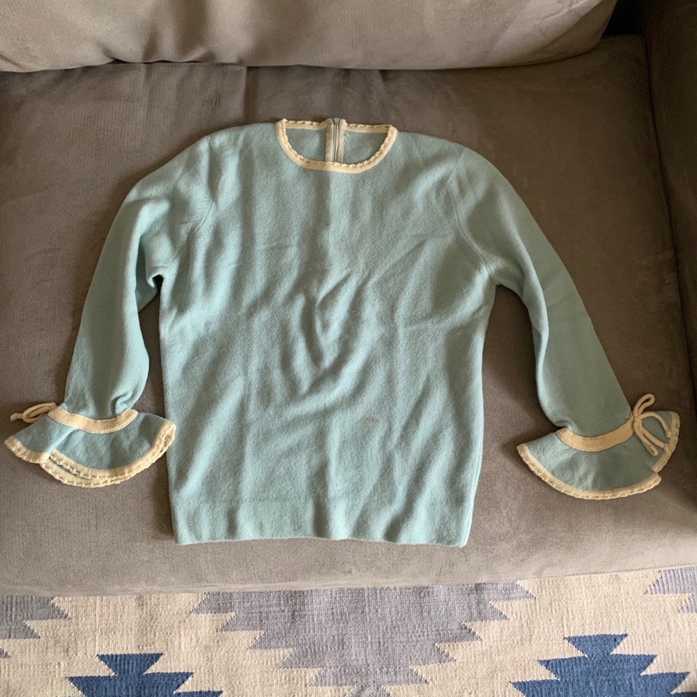 Vintage sweater